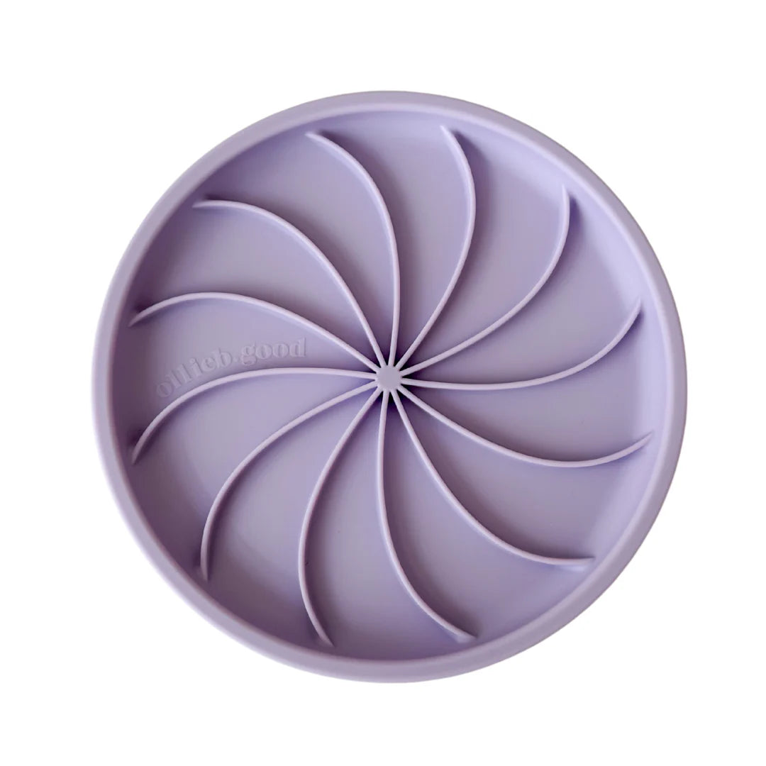 wheelies lick mat & lid | fig