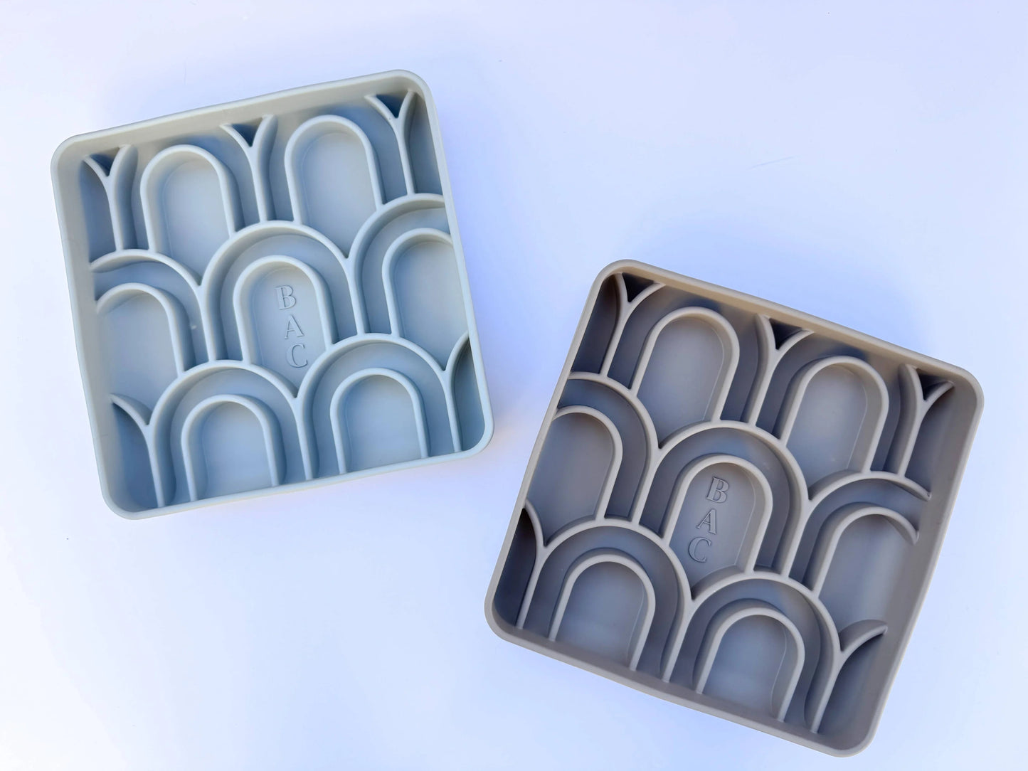 Arco Slow Feeder (Mushroom)