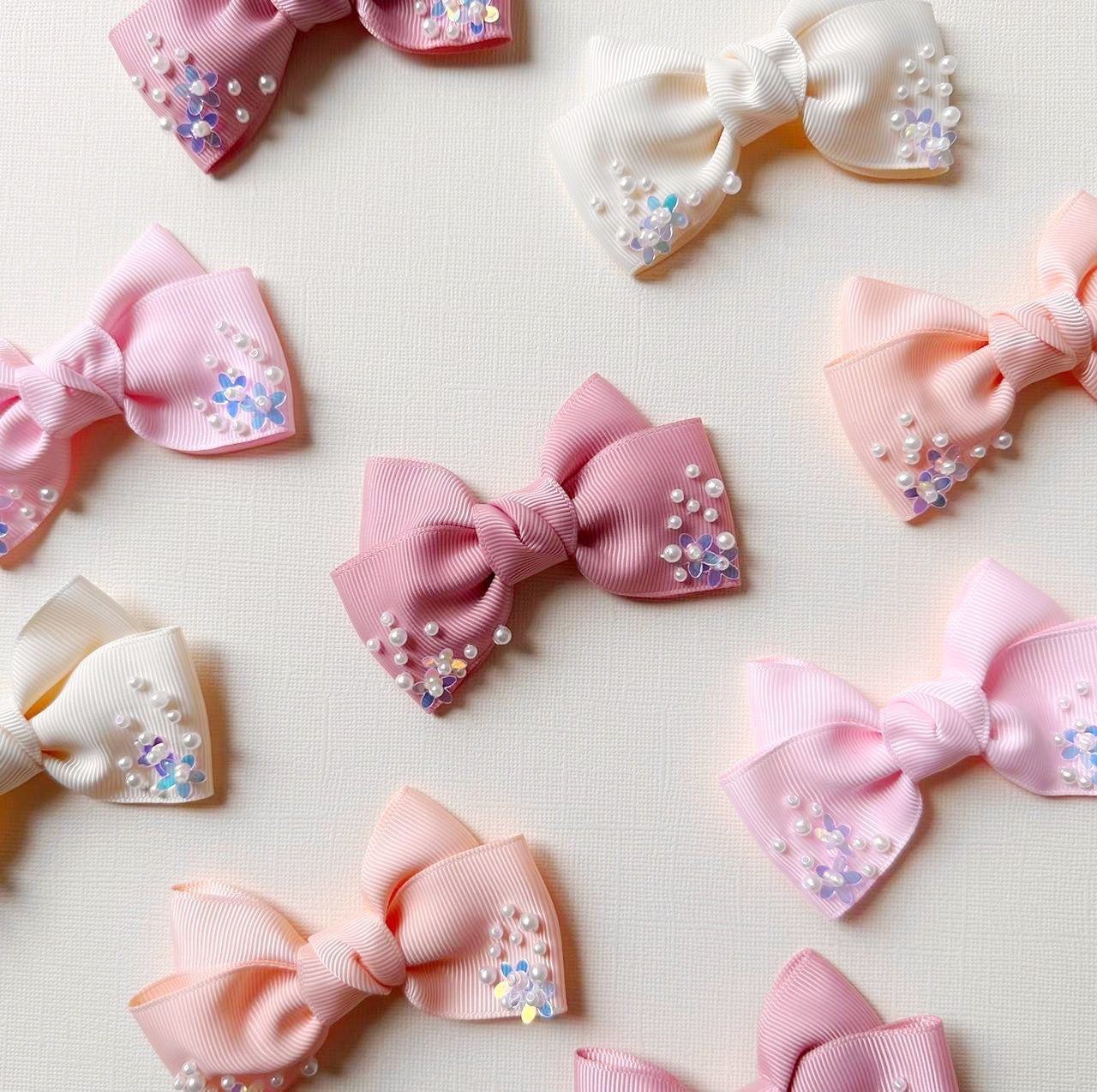 Edith Bow (Valentine's Day)