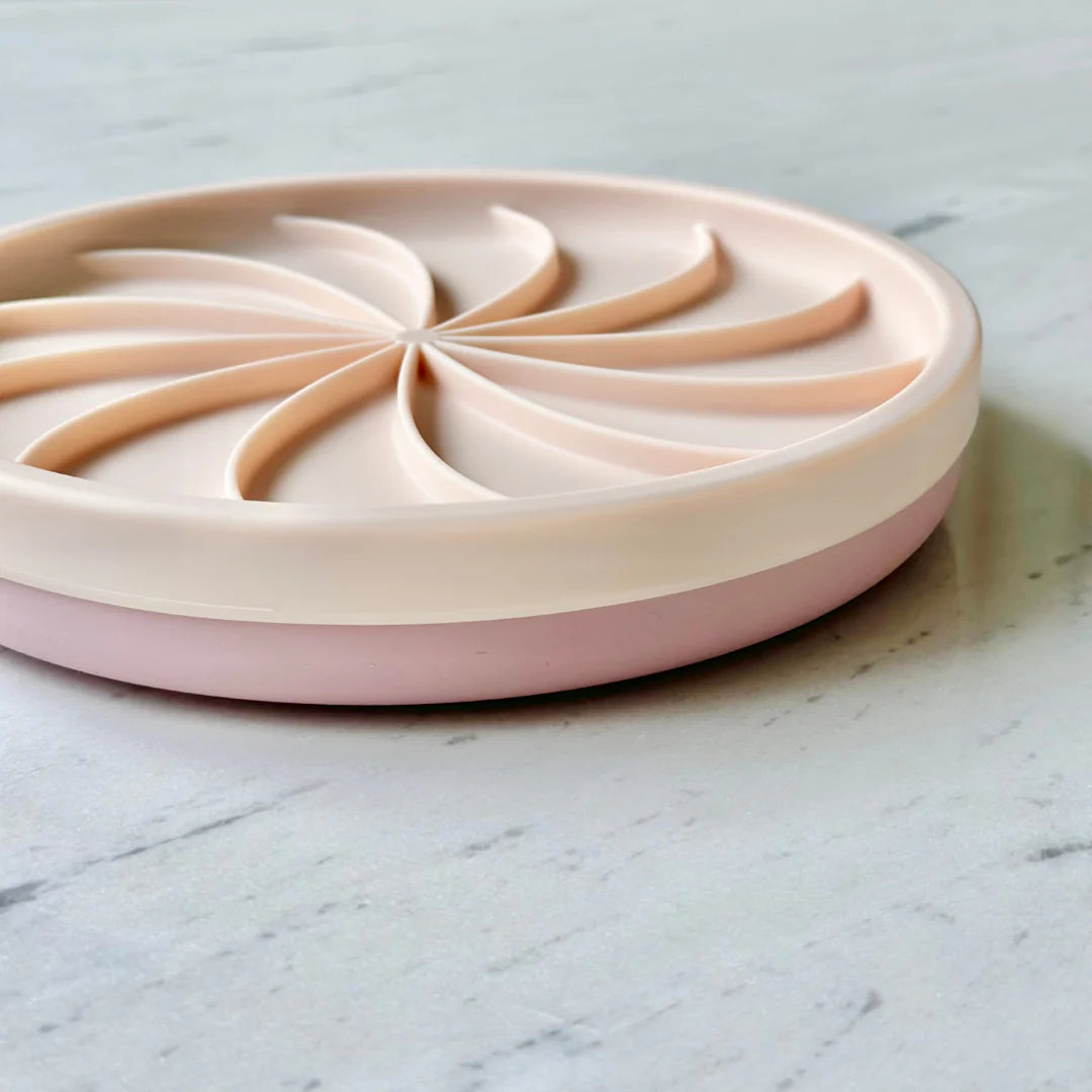 wheelies lick mat & lid | peach