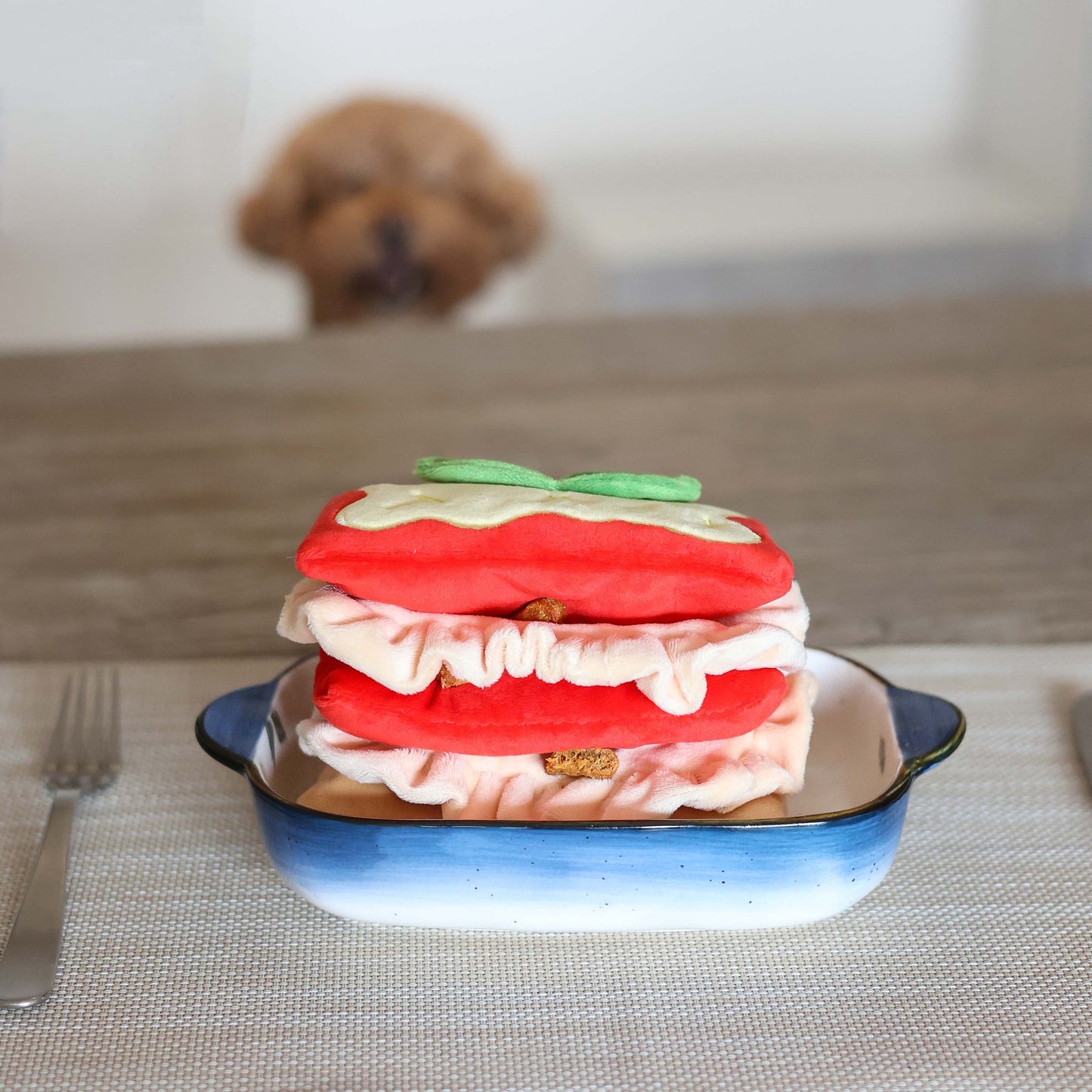 Lasagna Nosework Toy