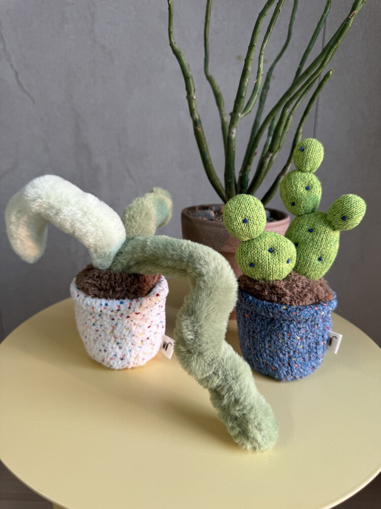 Monkey Tail Plant Dog Toy
