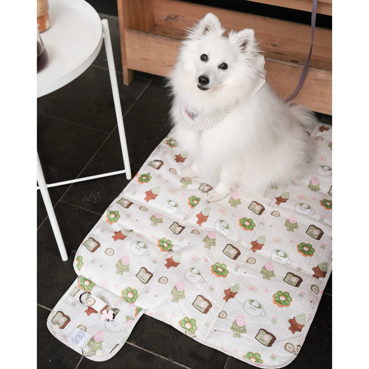 the tokyo cafe settle mat