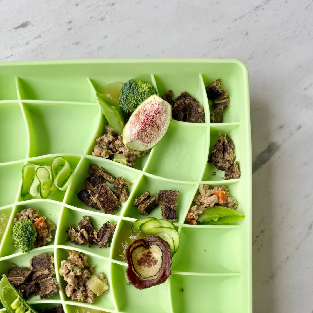 wavies slow feeder bowl | honeydew