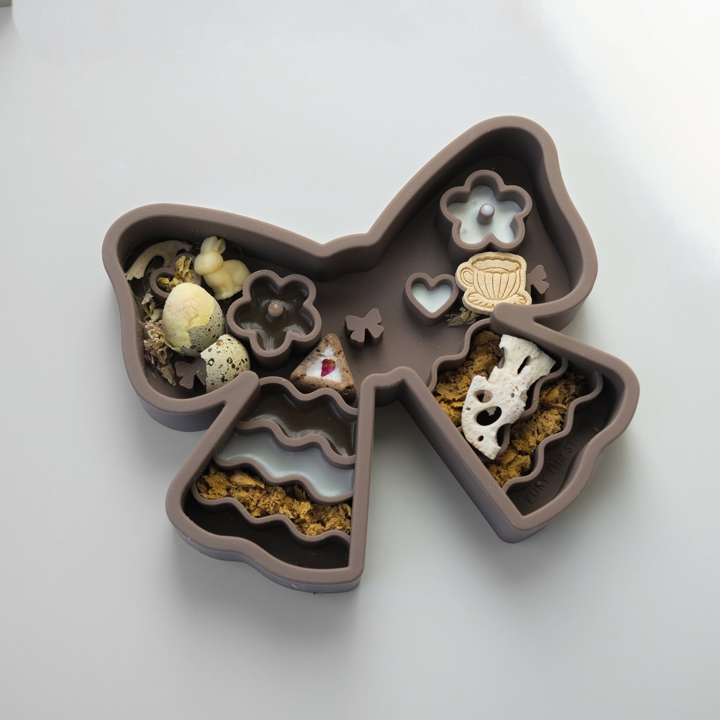 coquette forage feeder in espresso