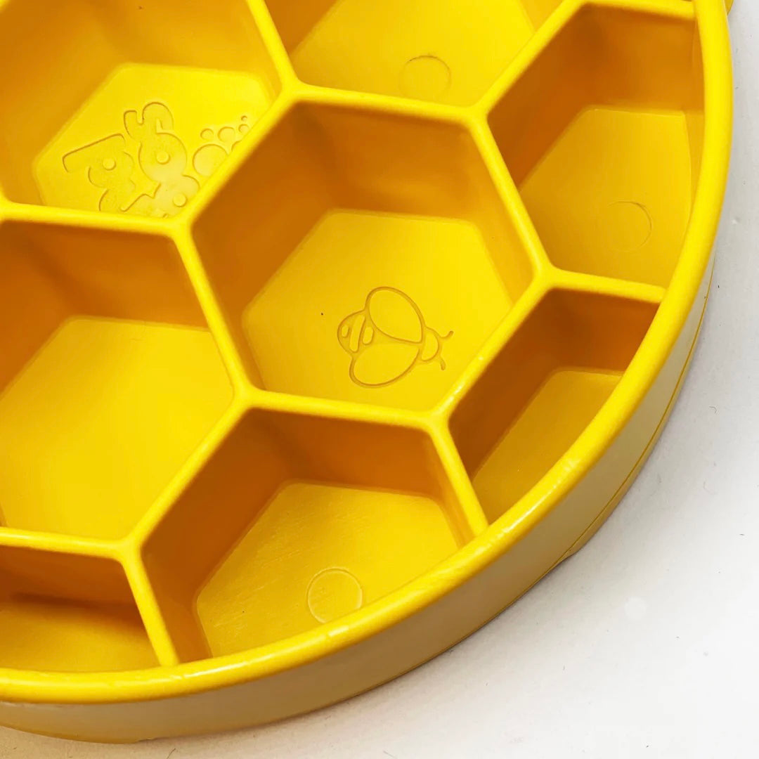 Honeycomb Design Enrichment Slow Feeder Bowl