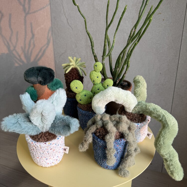 Monkey Tail Plant Dog Toy