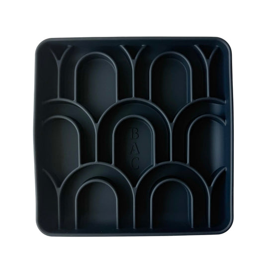 Arco Slow Feeder (Basalt)